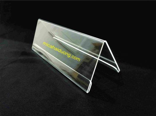 biển chức danh mica chữ A