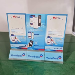 kệ menu mica ngân hàng Viettinbank
