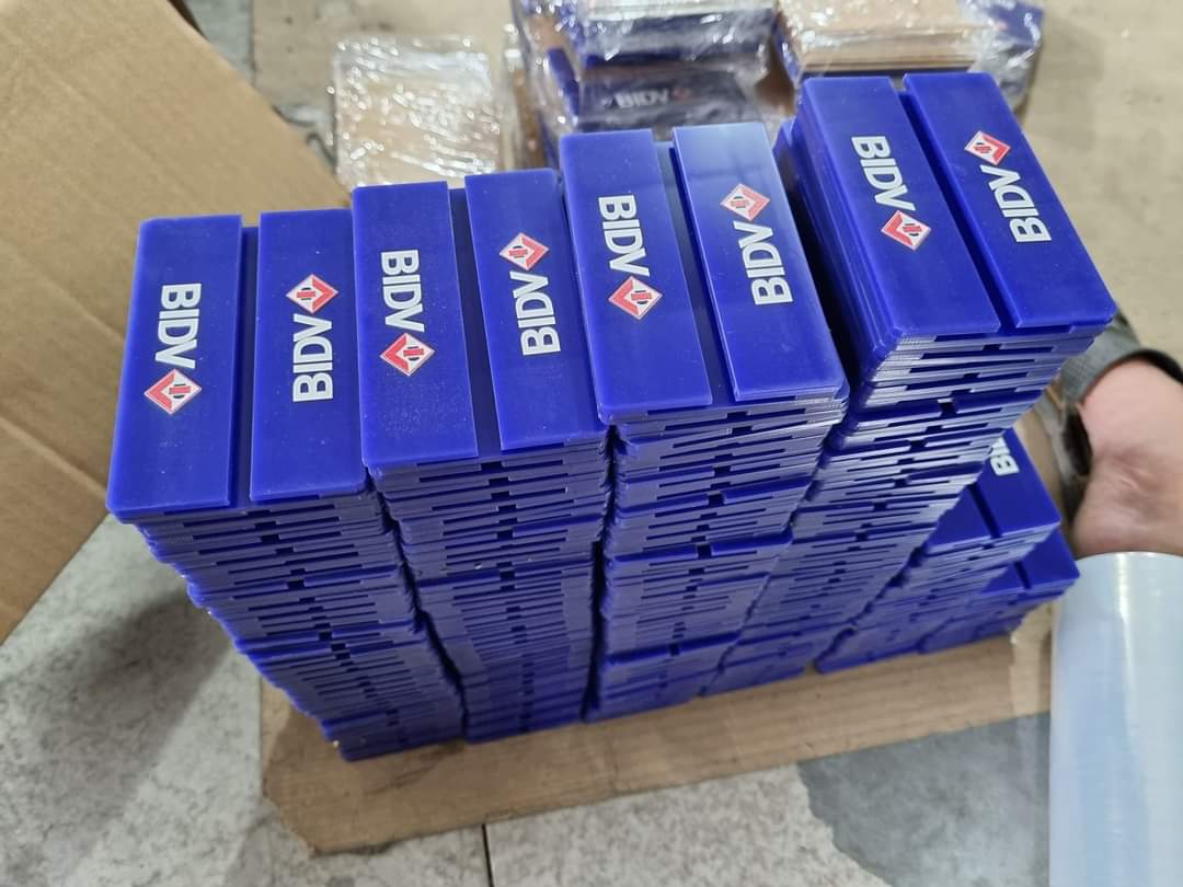 Menu mica để bàn Ngân hàng BIDV - Đẳng cấp và chuyên nghiệp 14 menu mica bidv